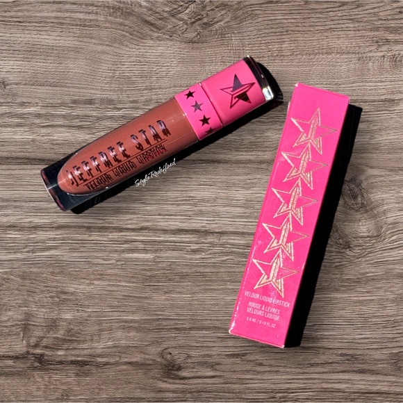 Thick as Thieves Jeffree Star Velour Liquid Lipstick - Picture 2 of 3